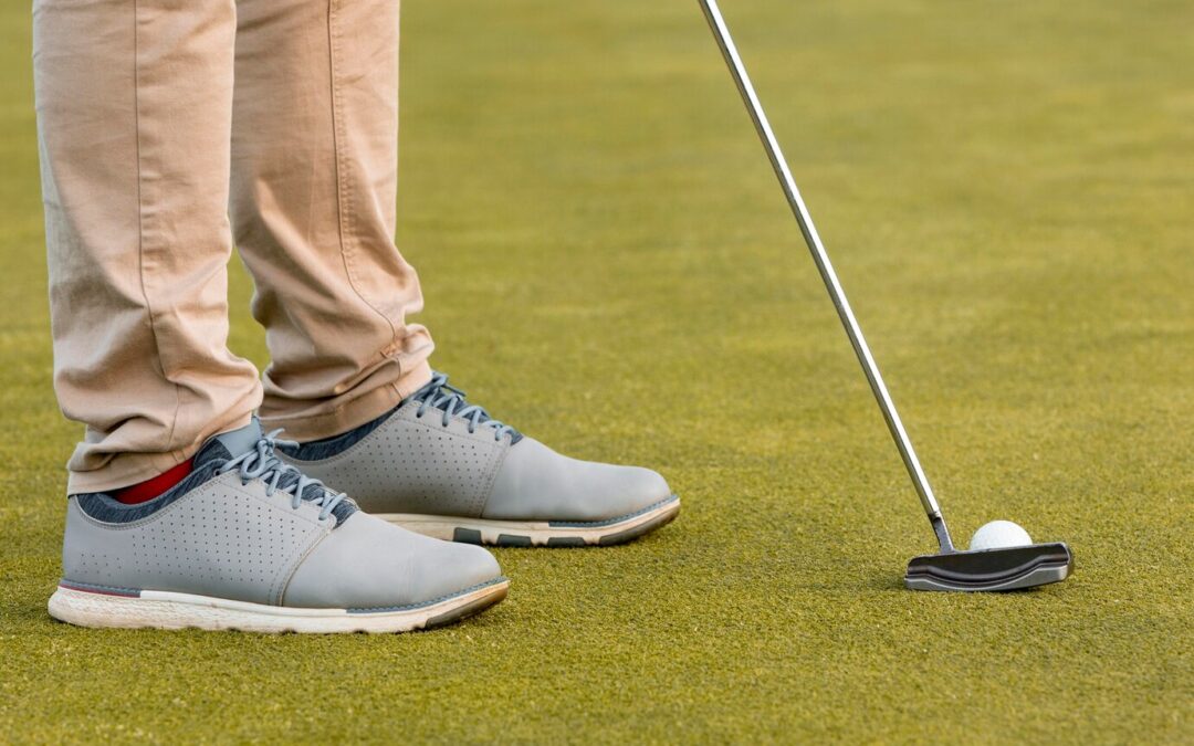 Buty golfowe – kluczowy element wyposażenia każdego golfisty.